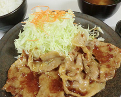 ヤシオポーク生姜焼き定食
