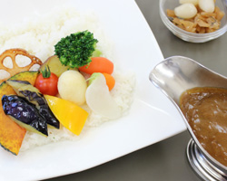 彩り野菜のカレーライス