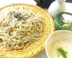 手打ちとろろそば