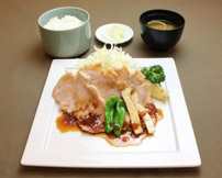 よりいポークの生姜焼き定食