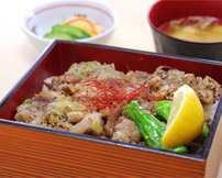 ねぎ塩牛カルビ重