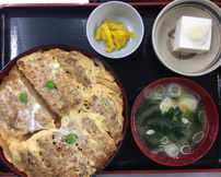 Ｗロースカツ丼