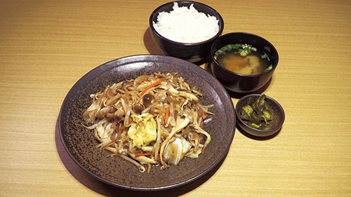 きのこ入り野菜炒め定食