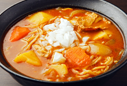 三条カレーラーメン