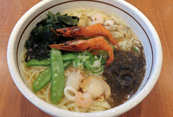 えび入り潮騒ラーメン