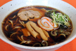 富山ブラックラーメン