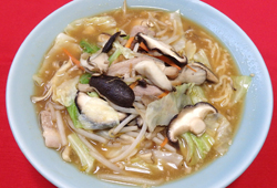 きのこたっぷり野菜味噌ラーメン