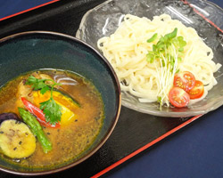胡麻カレーつけうどん