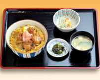 野沢菜と炭焼鶏の親子丼