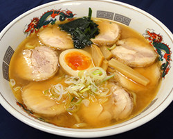 越の鶏味噌<br>チャーシューメン