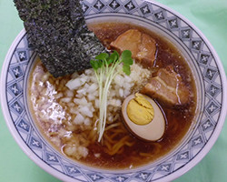 背脂角煮ラーメン