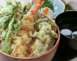 春菜天丼(シュンサイテンドン)