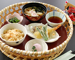 春香る花籠御膳