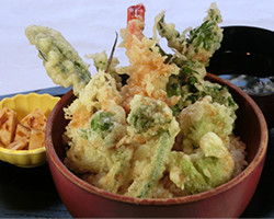 旬の天丼（春）