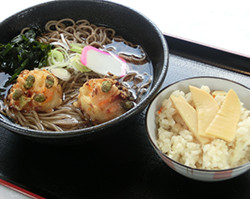 筍ご飯・そばセット