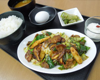 白金豚の回鍋肉定食