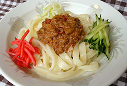 佐助豚のじゃじゃ麺