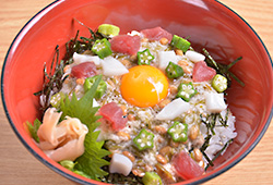 海仙ばくだん丼