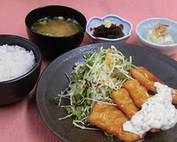 イカ南蛮夏仕立て定食