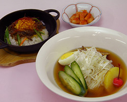 冷麺ミニ前沢牛南部鉄器ビビンバセット