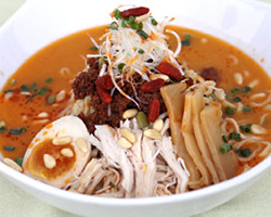 ピリ辛汁なし坦々麺