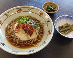 うなぎととろろの会津そば