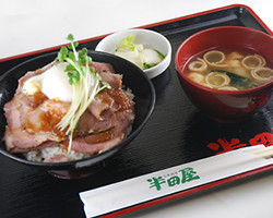 ローストビーフ丼