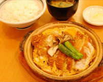 よりいポークのカツ煮定食