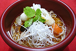 きりたんぽ稲庭うどんけんちん仕立て