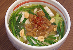 あったか鶏もつうどん