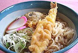 三春天婦羅そうめん（温）