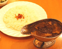 ゴロッとお肉のビーフカレー