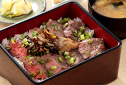 サーロインステーキ重