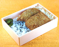カツ弁当（越乃黄金豚使用）