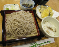 信州蕎麦と季節のご飯（天ぷら付）