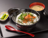 信州サーモン山かけ丼