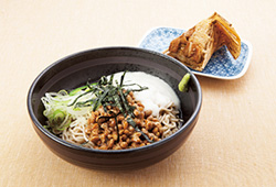 冷しなっとうそばセット