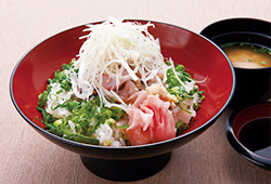 漁師のまかない　粋なアジ丼