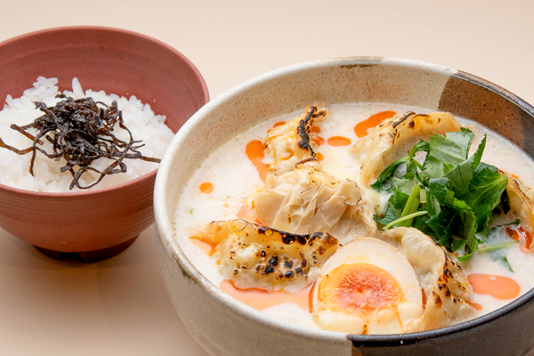 豆乳餃子チーズうどんのイメージ画像