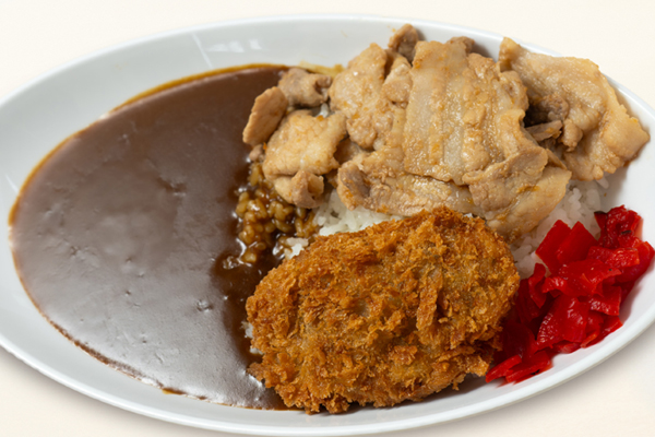 常陸牛入りメンチカツのスタミナカレーのイメージ画像
