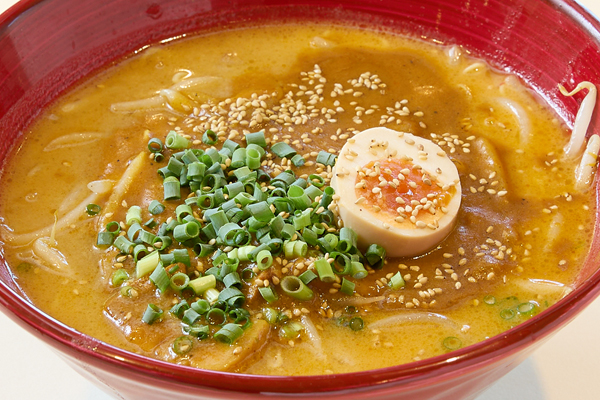 地元味噌蔵たかむら華麗(カレー)味噌らーめんのイメージ画像