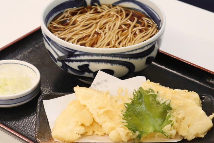 おすすめベスト3 若竹天ぷらそば/1,000円