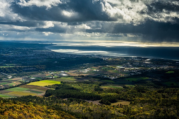 大地と空と海、そしてそこに住む私たち