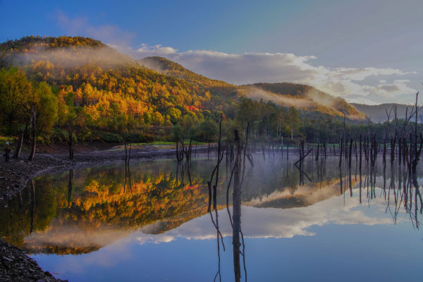 夜明けの落合ダム